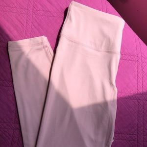High waisted leggings